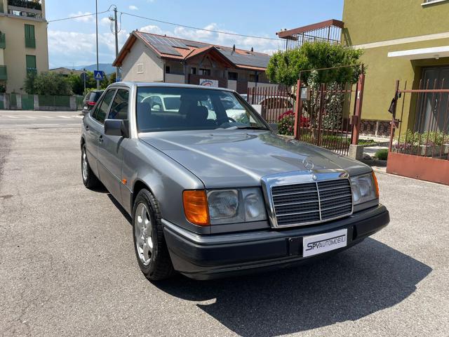 MERCEDES-BENZ E 200 E 200 Immagine 0