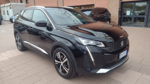 PEUGEOT 3008 Hybrid 225 e-EAT8 Allure Immagine 1