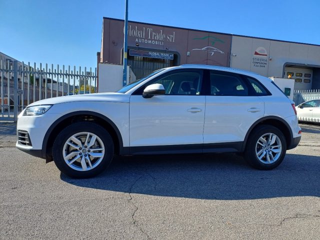 AUDI Q5 2.0 TDI 190 CV quattro S tronic Business Cronologi Immagine 1