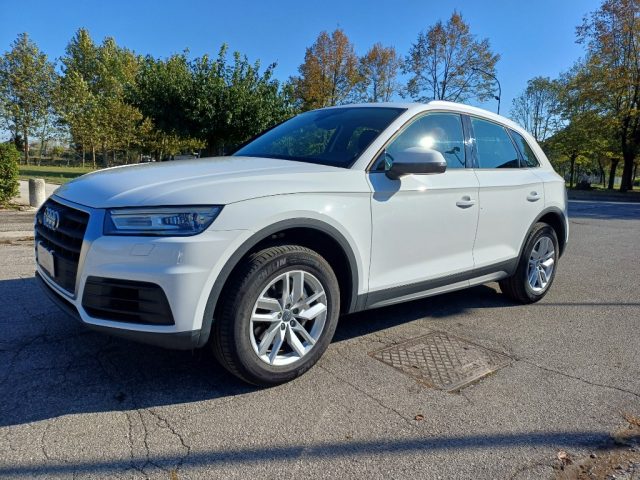 AUDI Q5 2.0 TDI 190 CV quattro S tronic Business Cronologi Immagine 2