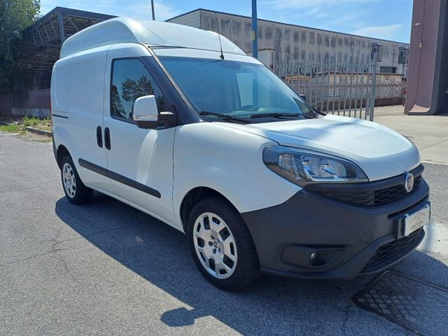 FIAT Doblo Doblò 1.4 T-Jet Natural Power PL Cargo Maxi Lamier Immagine 1