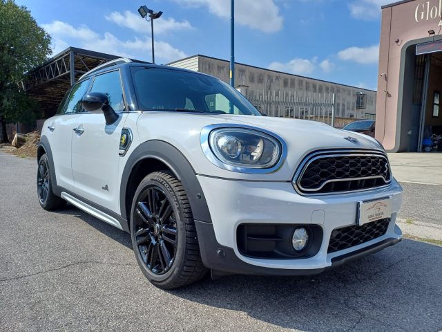 MINI Countryman 1.5 Cooper SE Hype Countryman ALL4 Automatica Immagine 1