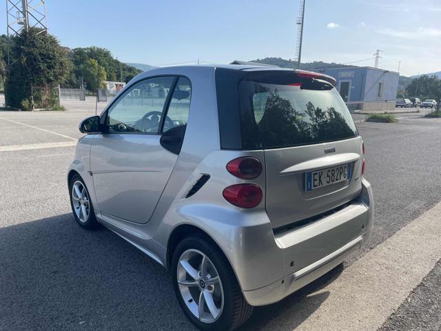 SMART ForTwo 1000 52 kW coupé pulse Immagine 3