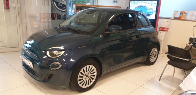 FIAT 500 Berlina 23,65 kWh Immagine 3