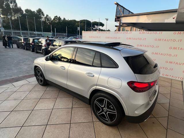 MERCEDES-BENZ GLA 200 D AUTOMATIC AMG PREMIUM PANORAMA 64 COLORI ESTESO Immagine 3