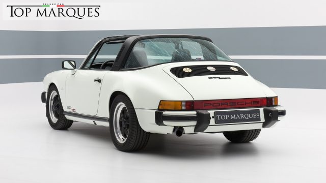 PORSCHE 911 SC 3.0 TARGA Immagine 2