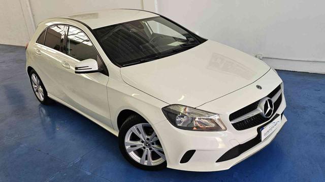 MERCEDES-BENZ A 160 d SPORT NAVI-PELLE-PDC-OKneopatentati Immagine 1