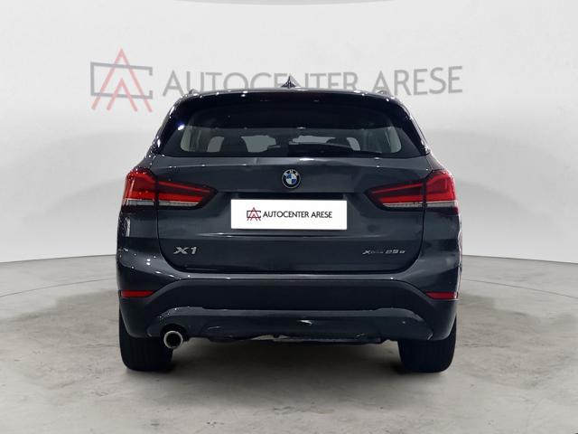 BMW X1 xDrive25e Business Advantage Immagine 3