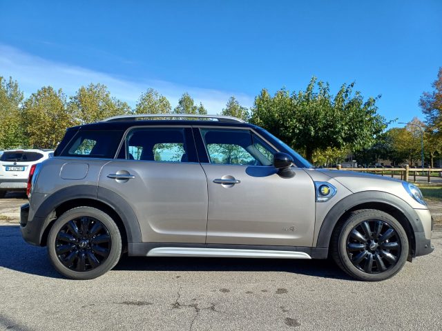 MINI Countryman 1.5 Cooper SE Hype Countryman ALL4 Automatica Immagine 4