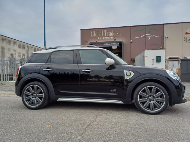 MINI Countryman 1.5 Cooper SE Hype Countryman ALL4 Automatica Immagine 3