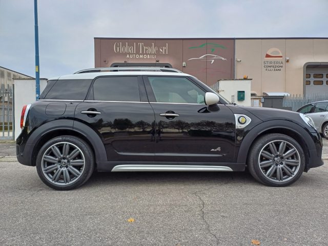 MINI Countryman 1.5 Cooper SE Hype Countryman ALL4 Automatica Immagine 4