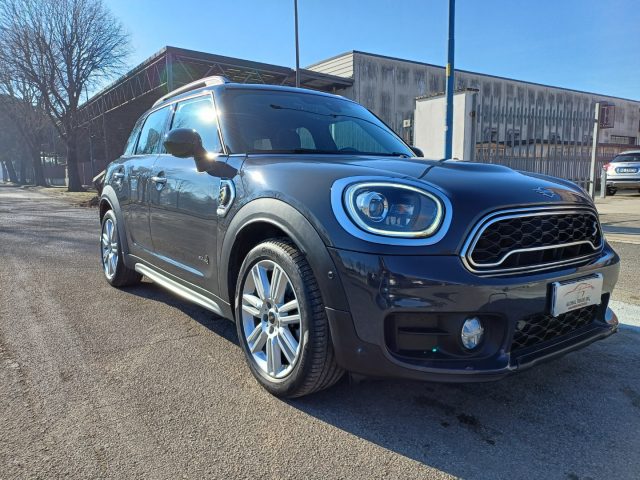 MINI Countryman 1.5 Cooper SE Hype Countryman ALL4 Automatica Immagine 1