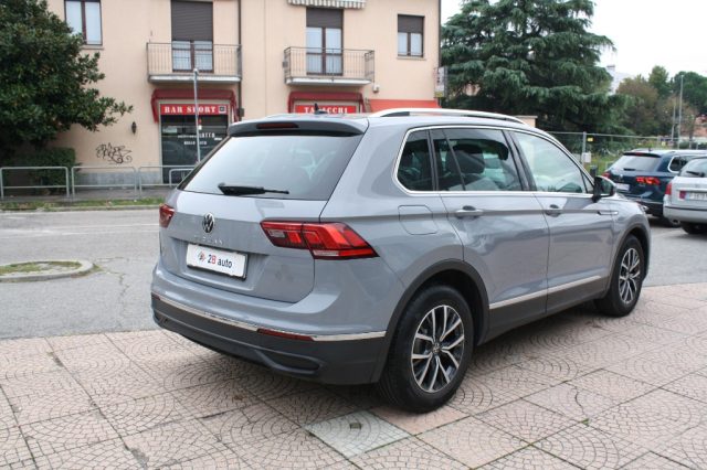 VOLKSWAGEN Tiguan 1.5 TSI 150 CV DSG ACT Life Immagine 4