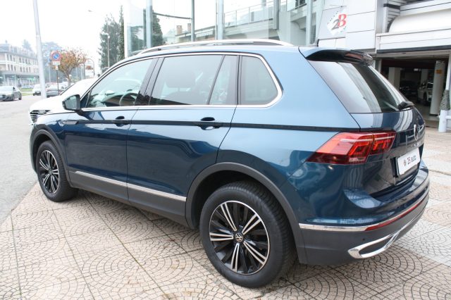 VOLKSWAGEN Tiguan 2.0 TDI 150 CV SCR DSG 4MOTION Elegance Immagine 2