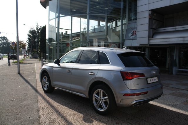 AUDI Q5 40 TDI 204 CV quattro S tronic Immagine 2