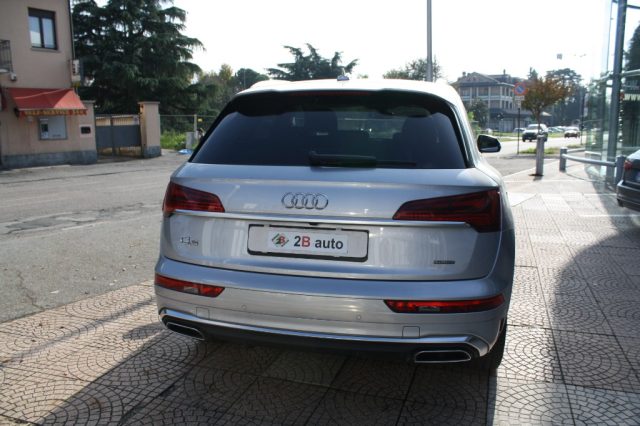 AUDI Q5 40 TDI 204 CV quattro S tronic Immagine 3