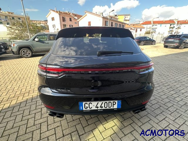 PORSCHE Macan 2.0 Immagine 4