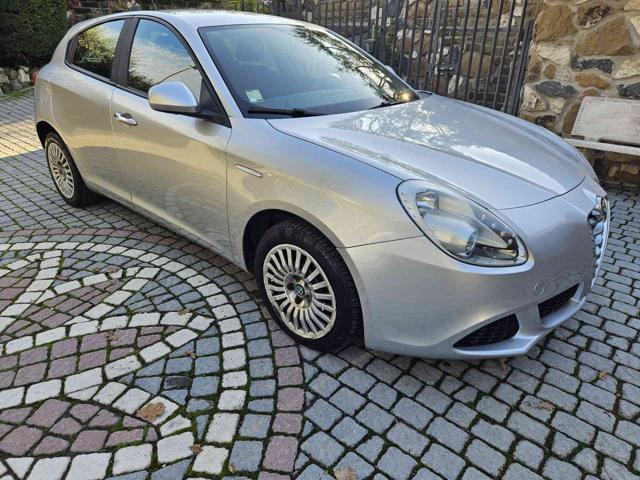 ALFA ROMEO Giulietta 1.6 JTDm-2 105 CV Distinctive Immagine 2