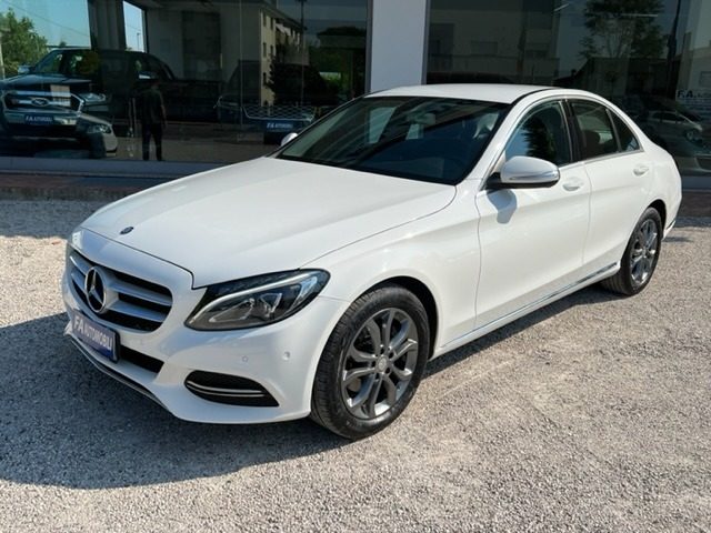 MERCEDES-BENZ C 220 d Auto Sport Immagine 1