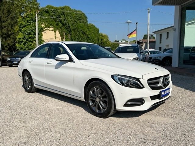 MERCEDES-BENZ C 220 d Auto Sport Immagine 3