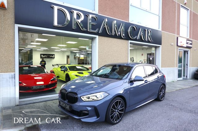 BMW 120 d xDrive 5p. Msport GUSCI-BLACK PACK-19" Immagine 0