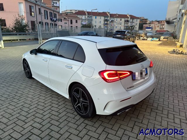 MERCEDES-BENZ A 180 d Automatic 4p. Premium Immagine 3