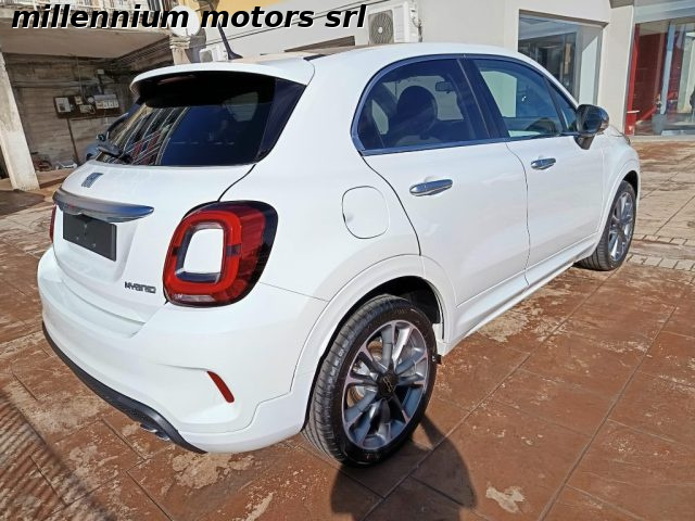 FIAT 500X 1.5 T4 Hybrid 130 CV DCT Dolcevita SPORT Immagine 3