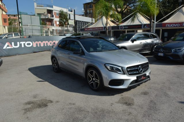 MERCEDES-BENZ GLA 220 d Automatic Premium Immagine 1