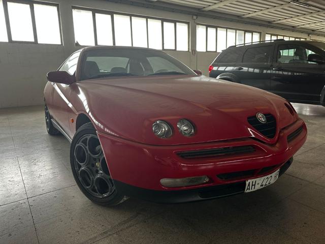 ALFA ROMEO GTV 2.0i 16V Twin Spark cat Immagine 0