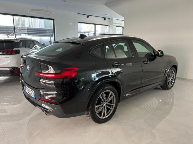 BMW X4 xDrive30i Msport Pinze Blu Full led Immagine 3