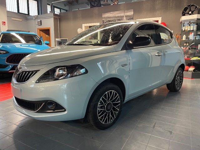 LANCIA Ypsilon 1.0 FireFly 5 porte S&S Hybrid Platino Immagine 3