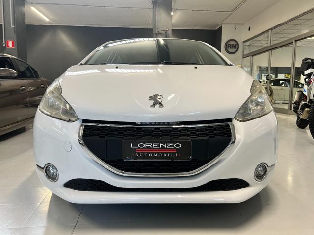 PEUGEOT 208 1.2 VTi 82 CV  Allure Immagine 1