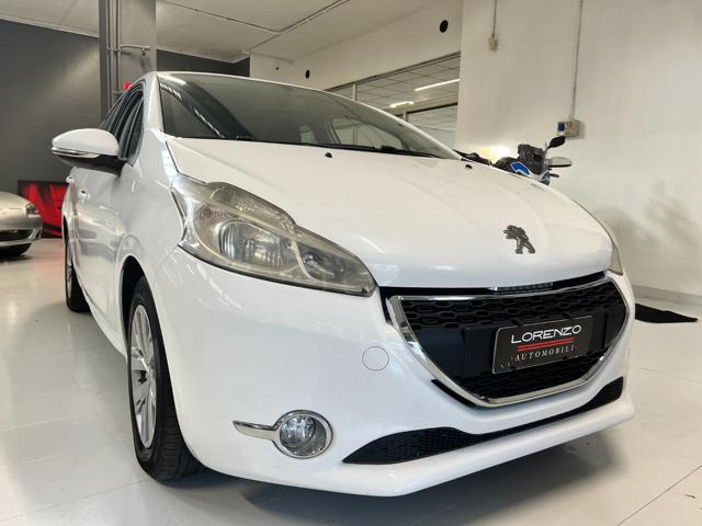 PEUGEOT 208 1.2 VTi 82 CV  Allure Immagine 2