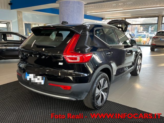 VOLVO XC40 T5 Recharge Plug-in Hybrid Inscription Expression Immagine 1