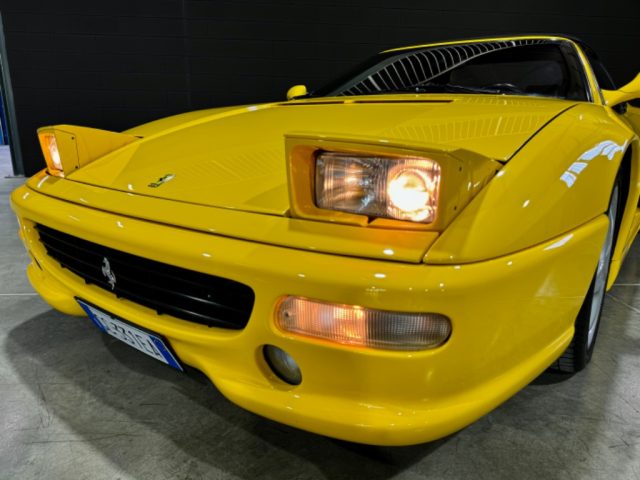 FERRARI F355 SPIDER GIALLA FULL SERVICE ASI Immagine 4