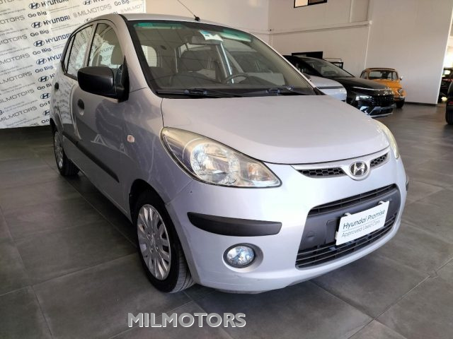 HYUNDAI i10 1.1 12V BlueDrive GPL Immagine 2