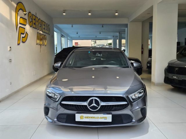 MERCEDES-BENZ A 180 d Automatic Sport tua da ?239,00 mensili Immagine 0