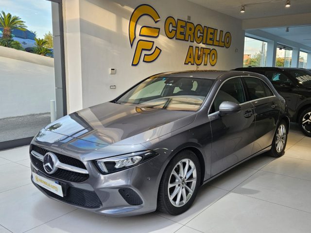 MERCEDES-BENZ A 180 d Automatic Sport tua da ?239,00 mensili Immagine 2