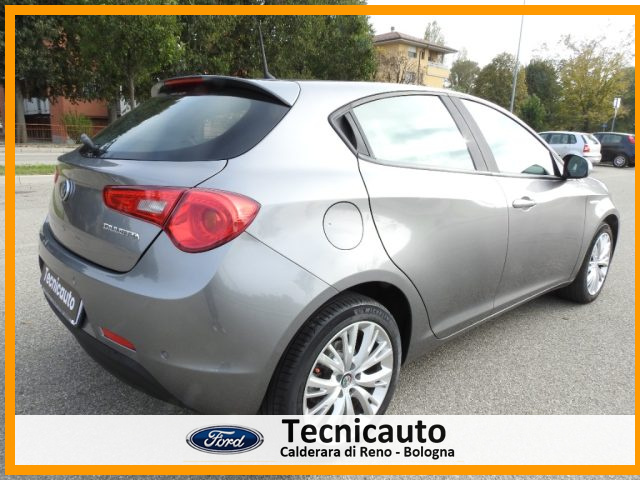 ALFA ROMEO Giulietta 1.6 JTDm 120 CV Immagine 1