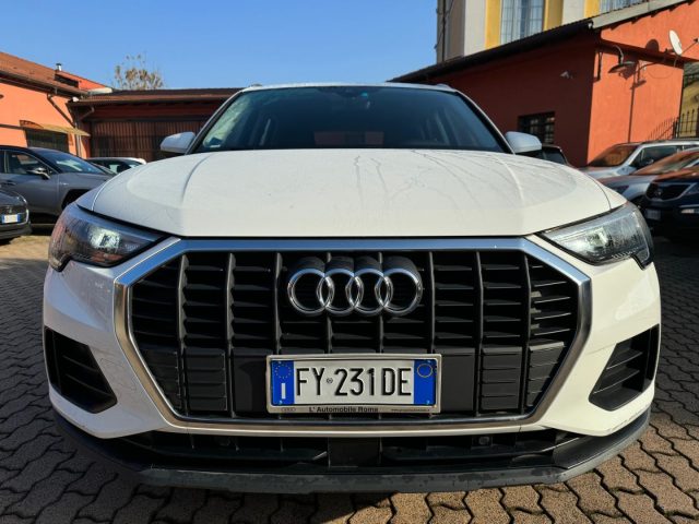 AUDI Q3 35 TFSI Immagine 3