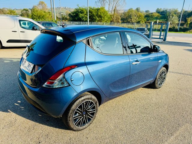 LANCIA Ypsilon 1.0 HYBRID ORO *KM 0 07/24* PROMO FINANZIAME Immagine 4