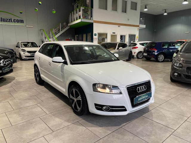 AUDI A3 Sportback 1.6 TDI 90CV * NEOPATENTATI * Immagine 3