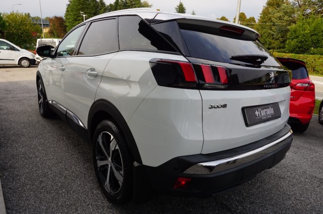 PEUGEOT 3008 BlueHDi 120 Allure+GANCIO TRAINO Immagine 4