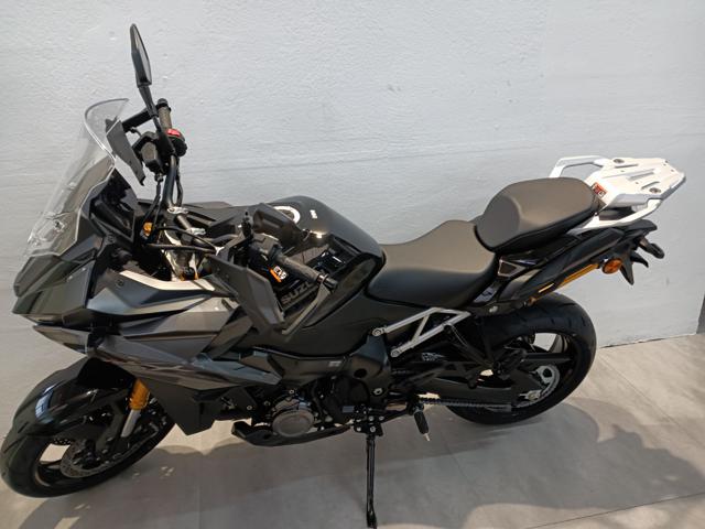 SUZUKI GSX-S1000GX 2024 Immagine 1