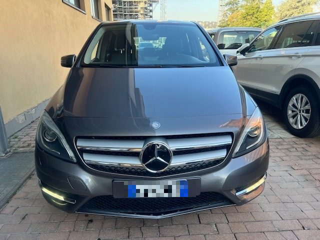 MERCEDES-BENZ B 180 CDI Premium Immagine 1