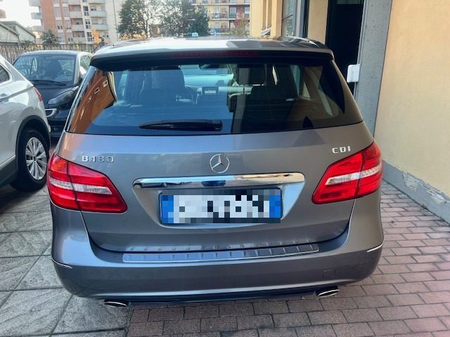 MERCEDES-BENZ B 180 CDI Premium Immagine 4