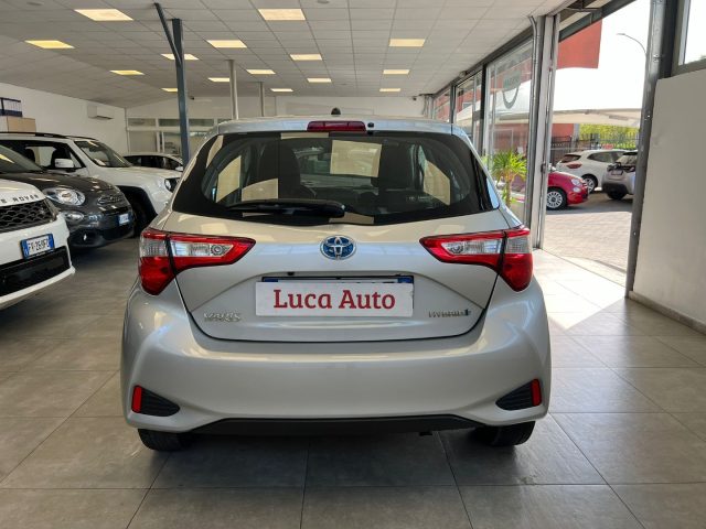 TOYOTA Yaris 1.5 Hybrid 5p. *UNICO PROP.*OK NEOPAT.*TAGLIANDI* Immagine 4