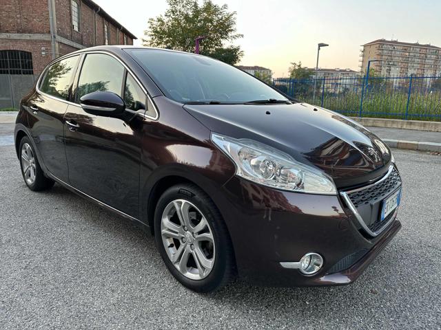 PEUGEOT 208 1.2 VTi 82 CV 5 porte Allure Immagine 0