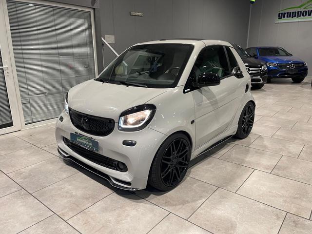 SMART ForTwo Cabrio BRABUS Tailor Made Xclusive HUD JBL TOP Immagine 2