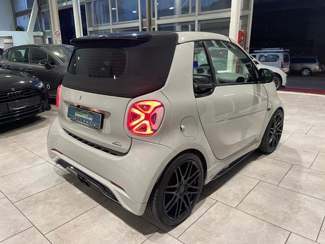 SMART ForTwo Cabrio BRABUS Tailor Made Xclusive HUD JBL TOP Immagine 4